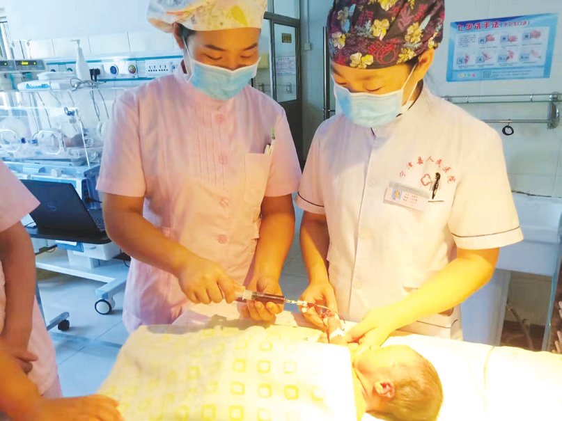 龙里县妇婴监护型护送